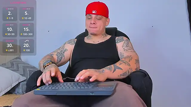 denis munera online show from October 1, 2025, 11:05 am