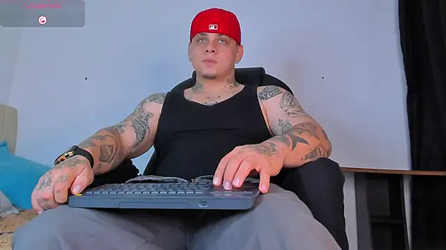 denis munera online show from October 5, 2025, 2:15 pm