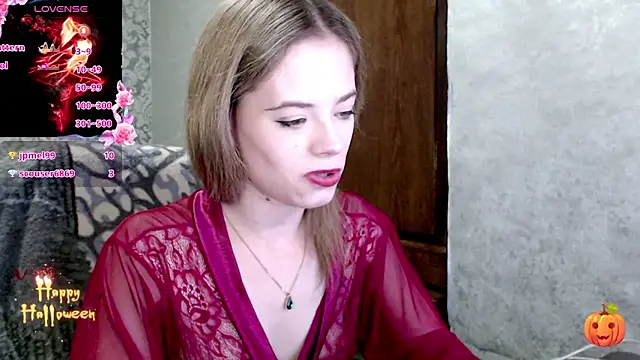 Snapshot of Kate__Loves chatting on October 29, 2025, 6:53 pm Kate Loves online show from October 29, 2025, 6:53 pm