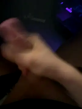 jstntz online show from November 9, 2025, 10:41 pm