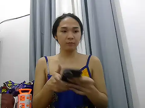 Snapshot of cumslut_selena69 chatting on January 14, 2026, 6:30 am cumslut selena69 online show from January 14, 2026, 6:30 am