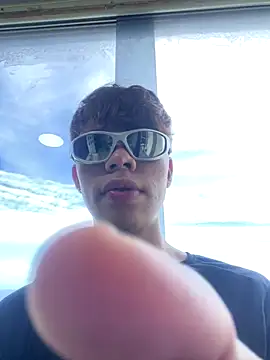 Zacktorres  online show from December 1, 2025, 6:02 pm