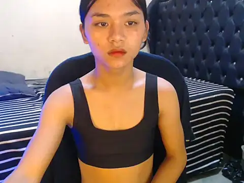 Snapshot of sweet_athena chatting on April 5, 2026, 9:17 am sweet athena online show from April 5, 2026, 9:17 am