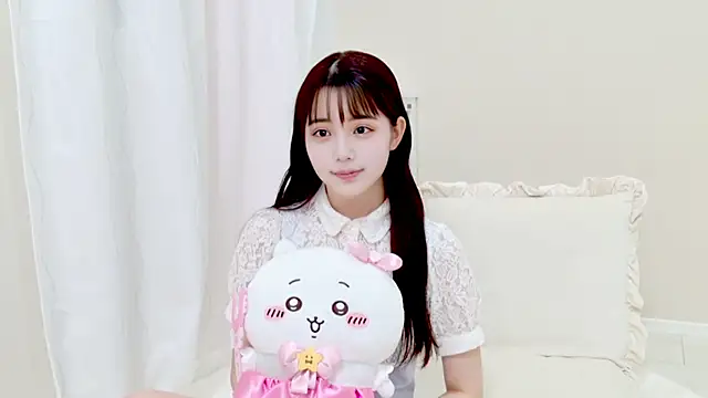 Snapshot of Kaoru_113 chatting on September 26, 2025, 7:45 am Kaoru 113 online show from September 26, 2025, 7:45 am