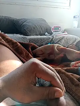 Snapshot of romero115 chatting on February 9, 2026, 1:59 pm romero115 online show from February 9, 2026, 1:59 pm