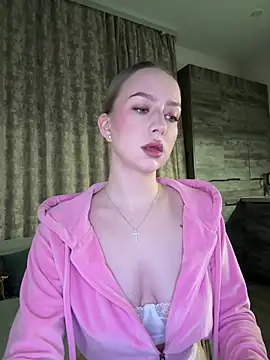 Snapshot of MissOyee chatting on February 25, 2026, 7:34 pm MissOyee online show from February 25, 2026, 7:34 pm