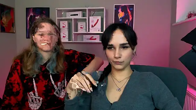 Snapshot of ariana_ross7 chatting on December 20, 2025, 10:22 am ariana ross7 online show from December 20, 2025, 10:22 am