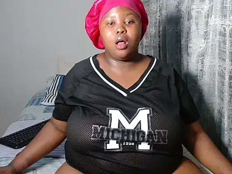 BustyKinkyZA online show from September 16, 2025, 8:21 pm