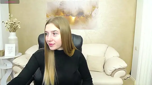 Snapshot of KissMe_Now_ chatting on November 5, 2025, 2:17 pm KissMe Now online show from November 5, 2025, 2:17 pm