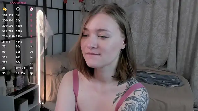 Snapshot of JinnySitts chatting on November 12, 2025, 8:08 pm JinnySitts online show from November 12, 2025, 8:08 pm