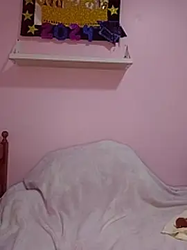 Snapshot of dulcefanny chatting on November 30, 2025, 3:54 am dulcefanny online show from November 30, 2025, 3:54 am