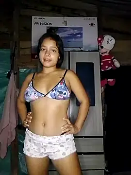 Snapshot of HOT_MOM34 chatting on September 24, 2025, 2:15 am HOT MOM34 online show from September 24, 2025, 2:15 am