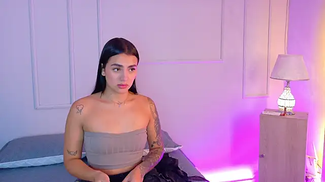 Snapshot of ElectraScot chatting on February 5, 2026, 7:07 pm ElectraScot online show from February 5, 2026, 7:07 pm