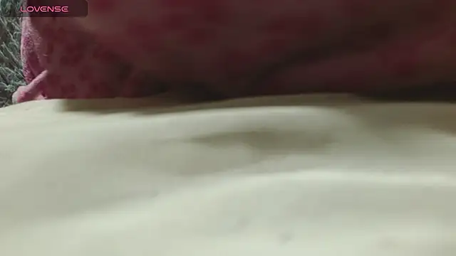 Snapshot of Sasharosee2 chatting on November 15, 2025, 1:18 pm Sasharosee2 online show from November 15, 2025, 1:18 pm