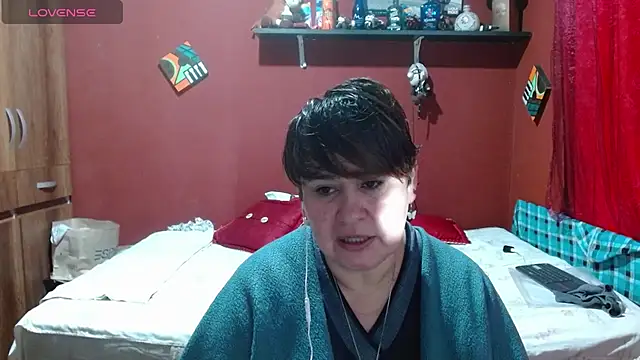 Snapshot of Sasharosee2 chatting on November 27, 2025, 1:35 pm Sasharosee2 online show from November 27, 2025, 1:35 pm