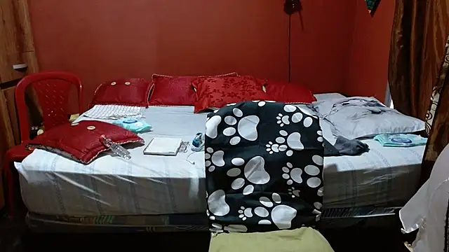 Snapshot of Sasharosee2 chatting on January 18, 2026, 12:09 pm Sasharosee2 online show from January 18, 2026, 12:09 pm