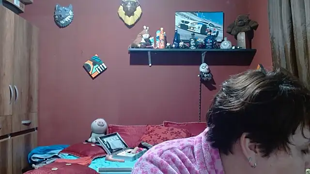 Snapshot of Sasharosee2 chatting on February 13, 2026, 3:13 am Sasharosee2 online show from February 13, 2026, 3:13 am