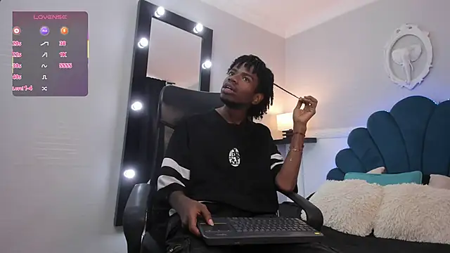 AllexJacob online show from October 16, 2025, 1:01 pm