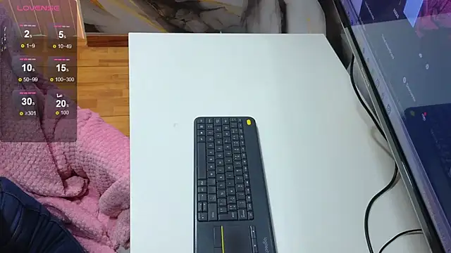 valery cute 18 online show from November 12, 2025, 12:05 pm