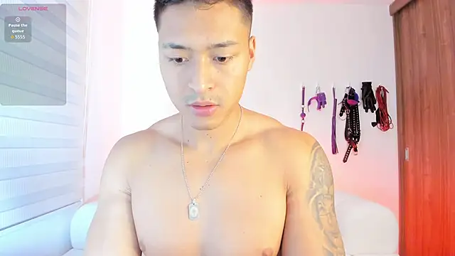 Snapshot of abu_dhabi_21 chatting on November 10, 2025, 9:41 am abu dhabi 21 online show from November 10, 2025, 9:41 am