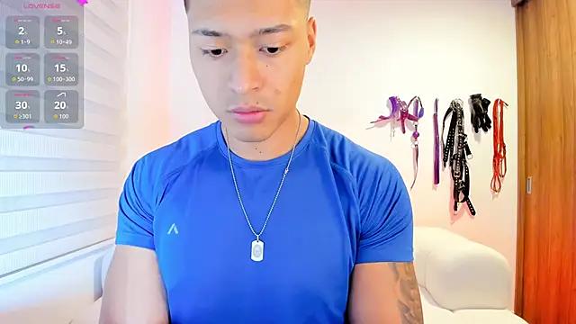 Snapshot of abu_dhabi_21 chatting on December 17, 2025, 10:10 am abu dhabi 21 online show from December 17, 2025, 10:10 am