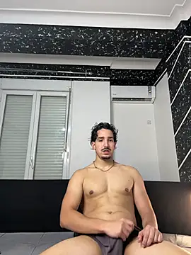 fuck   boyy online show from May 4, 2026, 10:06 pm