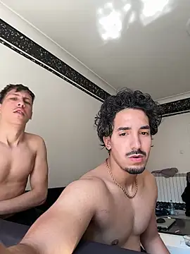 fuck   boyy online show from May 17, 2026, 2:24 pm
