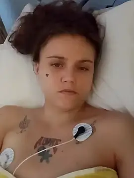 cicithtbitch online show from October 29, 2025, 5:36 pm