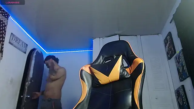 Snapshot of Chrys_harris77 chatting on November 29, 2025, 4:37 am Chrys harris77 online show from November 29, 2025, 4:37 am