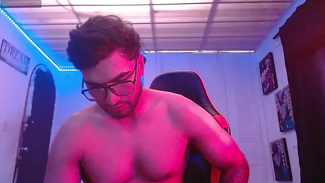 Snapshot of Chrys_harris77 chatting on December 1, 2025, 6:57 pm Chrys harris77 online show from December 1, 2025, 6:57 pm