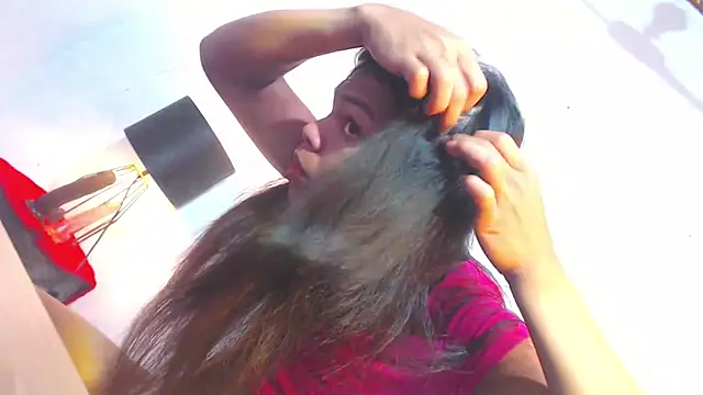 Snapshot of kynthy_bitchy chatting on December 4, 2025, 12:42 am kynthy bitchy online show from December 4, 2025, 12:42 am