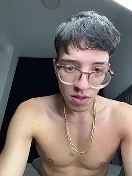 Snapshot of arthurdavies chatting on November 21, 2025, 4:11 am arthurdavies online show from November 21, 2025, 4:11 am