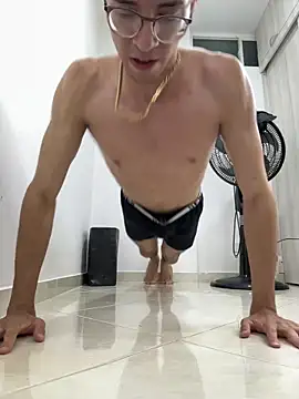 Snapshot of arthurdavies chatting on November 25, 2025, 8:25 am arthurdavies online show from November 25, 2025, 8:25 am