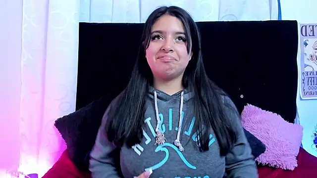 queen salomme online show from January 14, 2026, 9:42 pm