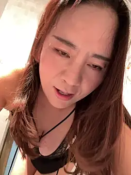 Snapshot of Kayla-love chatting on February 10, 2026, 5:44 am Kayla-love online show from February 10, 2026, 5:44 am