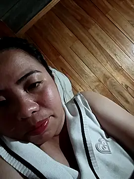 tulipsexy online show from February 7, 2026, 1:04 pm