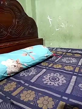 Cute Couple59 online show from October 15, 2025, 9:53 am