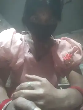 Hott cutgirl online show from November 16, 2025, 4:23 pm