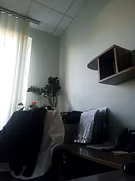 Snapshot of ValeriaLove43211 chatting on November 4, 2025, 1:54 pm ValeriaLove43211 online show from November 4, 2025, 1:54 pm