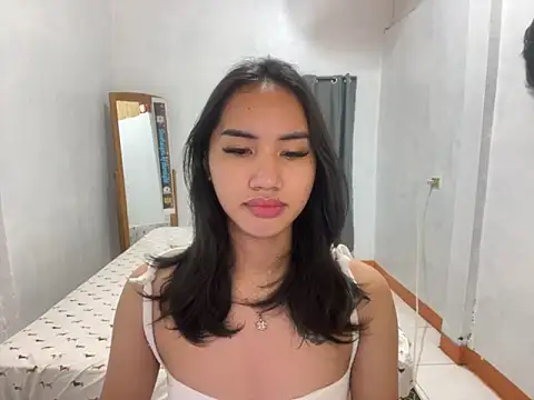 Snapshot of Divine_Goddesss chatting on September 27, 2025, 2:55 pm Divine Goddesss online show from September 27, 2025, 2:55 pm