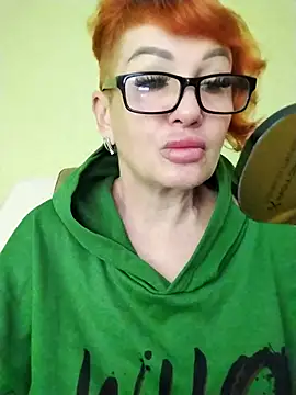 Alissa55552111 online show from May 17, 2026, 6:44 am