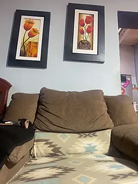 Snapshot of Rouus14 chatting on November 7, 2025, 11:21 am Rouus14 online show from November 7, 2025, 11:21 am