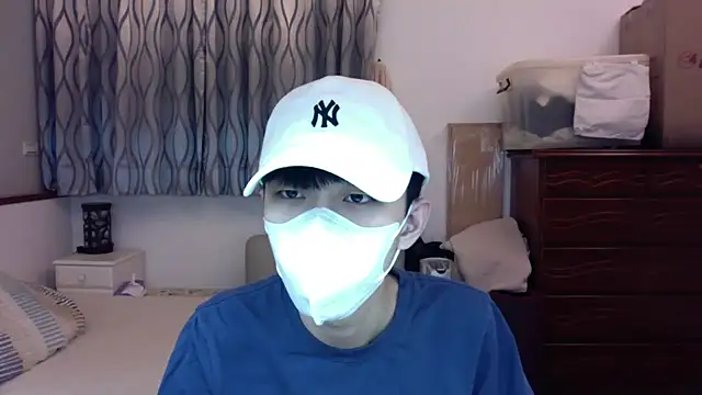 Snapshot of kai101010 chatting on September 23, 2025, 1:03 pm kai101010 online show from September 23, 2025, 1:03 pm