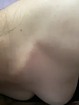 Lina-sexyy online show from October 21, 2025, 1:17 am