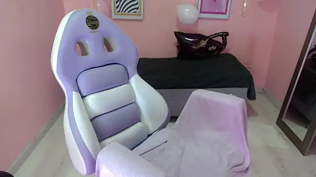 Bunny poison online show from October 29, 2025, 2:19 pm