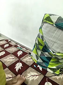 sassyishhu76 online show from February 27, 2026, 3:45 pm