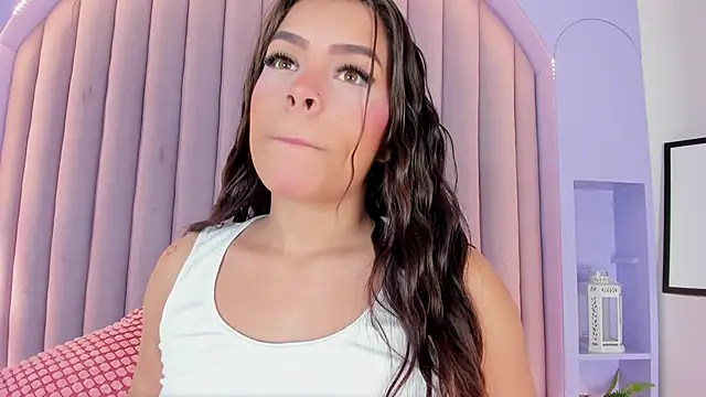 KeendraFox  online show from September 20, 2025, 4:52 pm