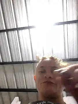 Snapshot of Cherrysweetyx chatting on January 13, 2026, 12:43 pm Cherrysweetyx online show from January 13, 2026, 12:43 pm