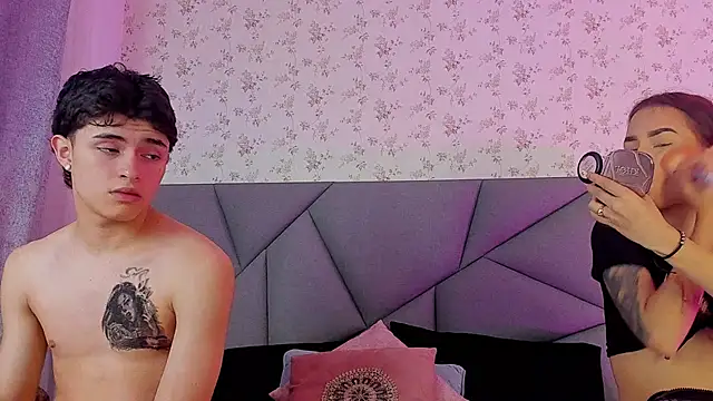 meganandtylerr19 online show from November 6, 2025, 11:33 am