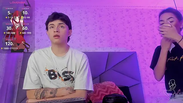 meganandtylerr19 online show from November 28, 2025, 12:52 pm